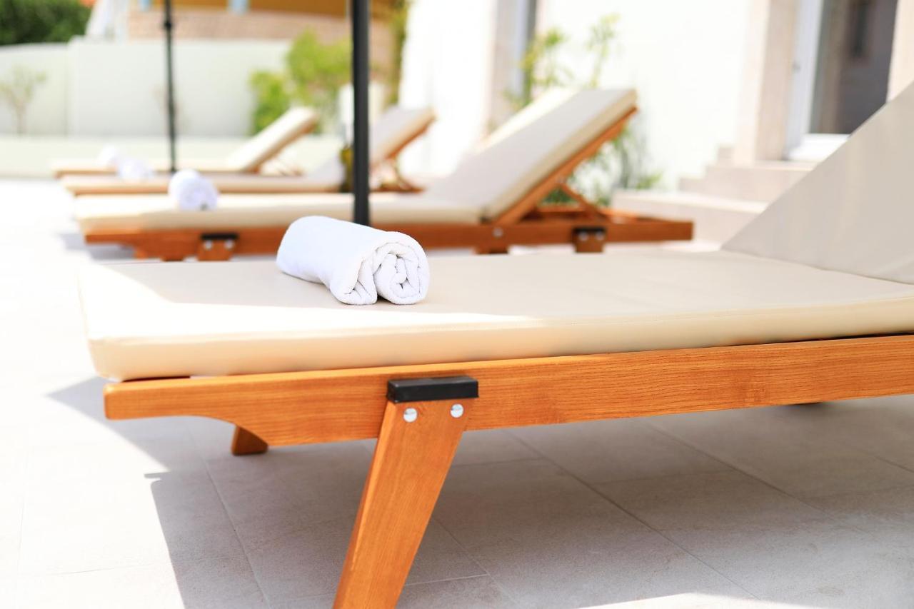 Villa Mira With A Heated Pool And A Sea View Božava Εξωτερικό φωτογραφία